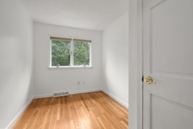 22 Allen Road, Billerica, MA 01821