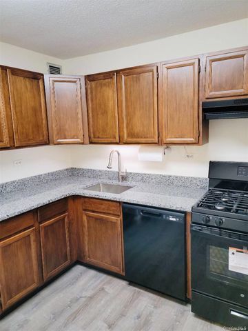 2 Bay Club Drive 6G, Bayside, NY 11360