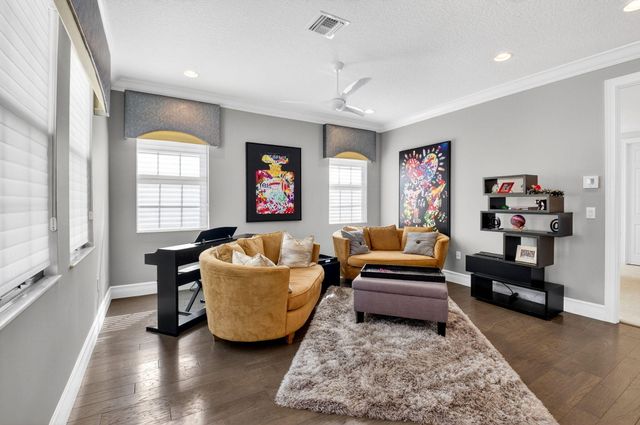 16921 Pavilion Way, Delray Beach, FL 33446