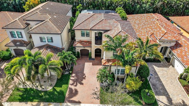 16921 Pavilion Way, Delray Beach, FL 33446