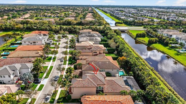 16921 Pavilion Way, Delray Beach, FL 33446