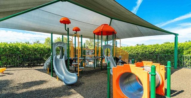 16921 Pavilion Way, Delray Beach, FL 33446