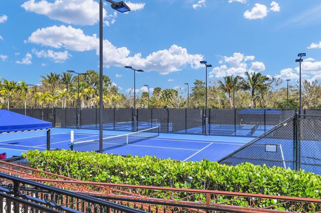 16921 Pavilion Way, Delray Beach, FL 33446