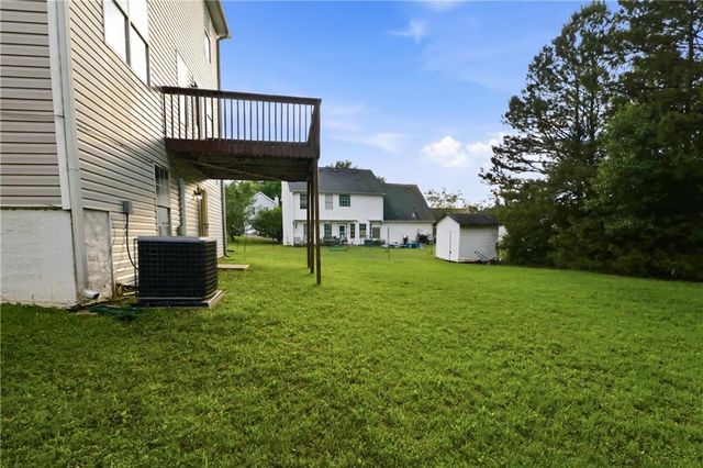 3825 Cedar Trace Lane, Ellenwood, GA 30294