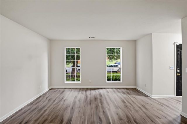 3825 Cedar Trace Lane, Ellenwood, GA 30294
