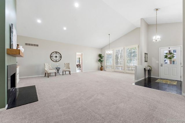 7533 Danbury Drive, West Bloomfield Charter Township, MI 48322