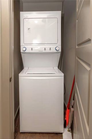 301 NW F Street, Bentonville, AR 72712