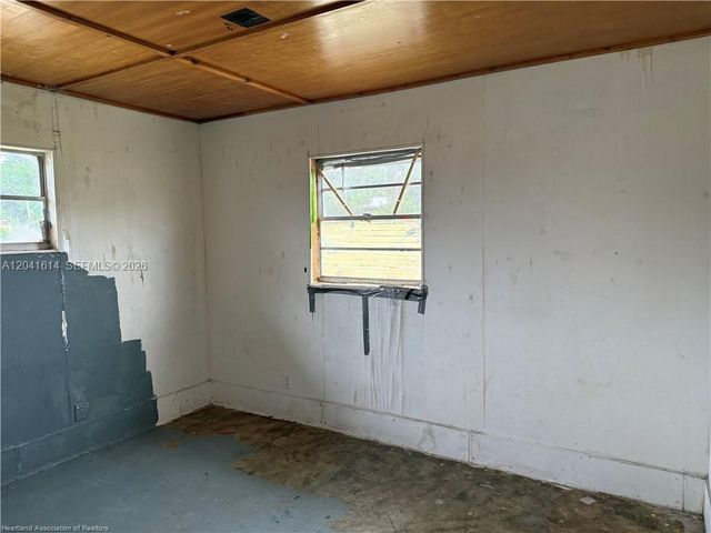 217 Palmetto Street, Lake Placid, FL 33852