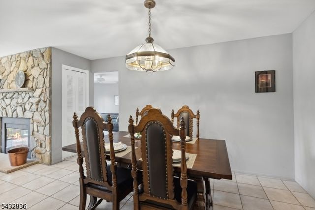 2 McChesney Ct 2, West Orange Twp., NJ 07052