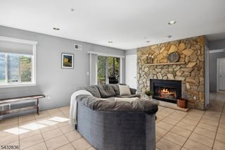 2 McChesney Ct 2, West Orange Twp., NJ 07052