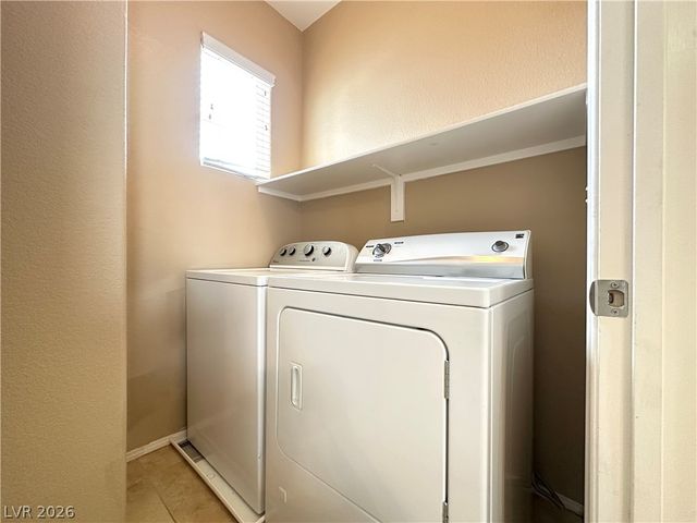 5179 Silent Valley Avenue, Las Vegas, NV 89139