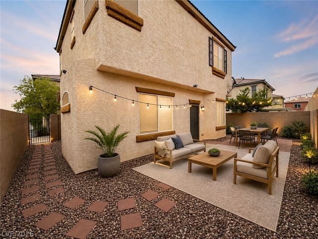5179 Silent Valley Avenue, Las Vegas, NV 89139