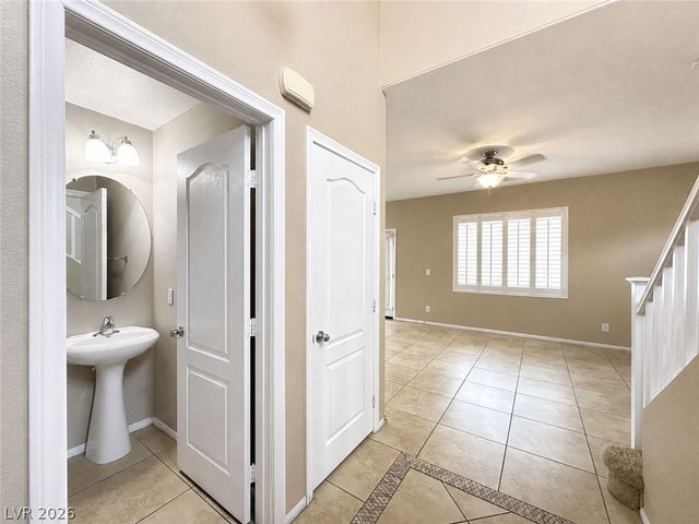 5179 Silent Valley Avenue, Las Vegas, NV 89139