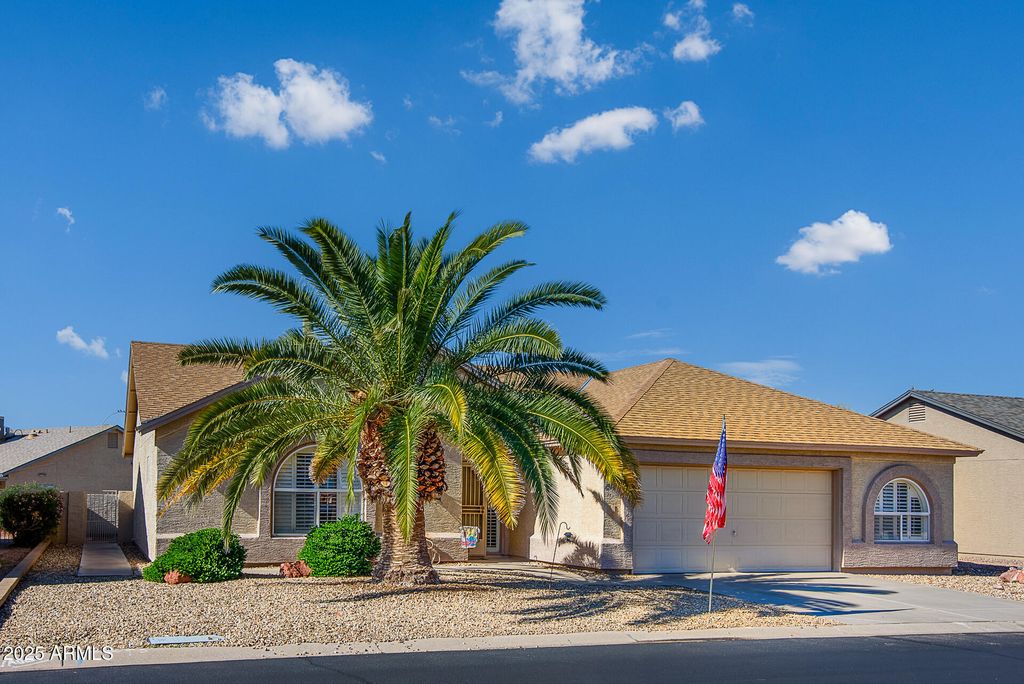 6972 S CHAMPIONSHIP Drive, Chandler, AZ 85249 — photo 2
