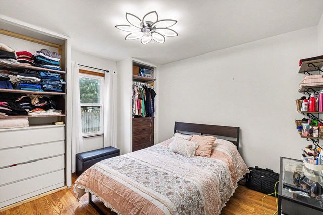 3438 Byron Center Avenue Sw, City Of Wyoming, MI 49519
