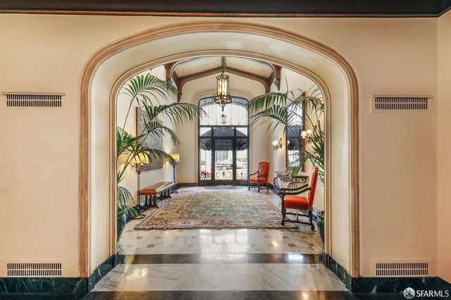 1880 Jackson Street 505, San Francisco, CA 94109