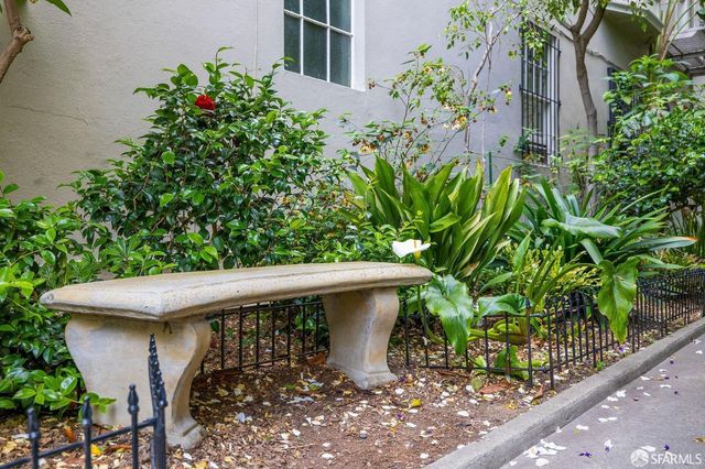 1880 Jackson Street 505, San Francisco, CA 94109