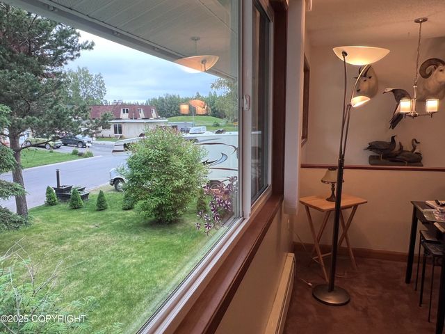 3160 W 71st Avenue, Anchorage, AK 99502