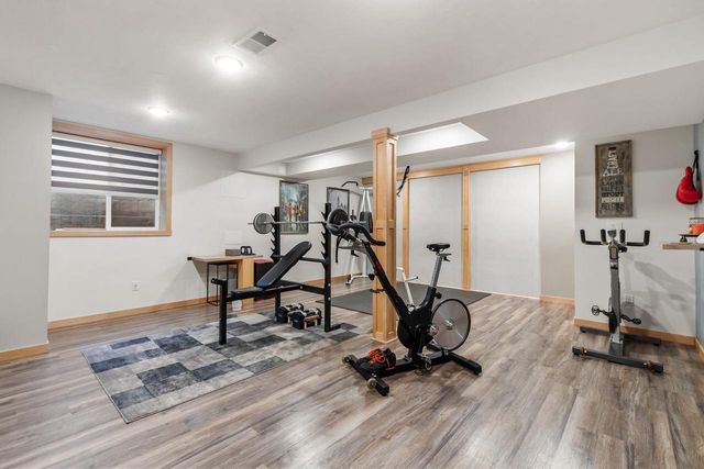 312 N VAN BUREN STREET, Green Bay, WI 54301