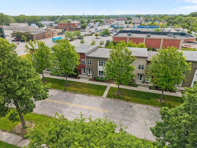 312 N VAN BUREN STREET, Green Bay, WI 54301