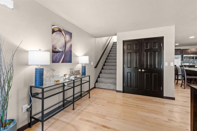 312 N VAN BUREN STREET, Green Bay, WI 54301