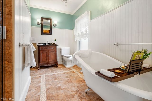 1015 Portage Street NW, North Canton, OH 44720