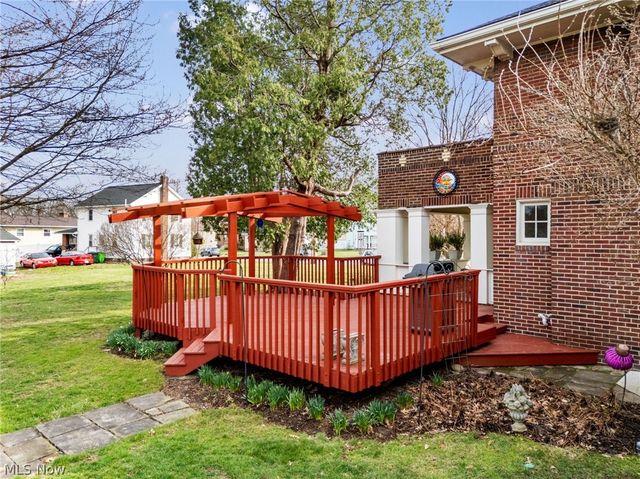 1015 Portage Street NW, North Canton, OH 44720