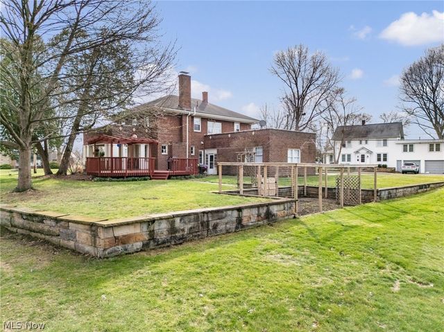 1015 Portage Street NW, North Canton, OH 44720