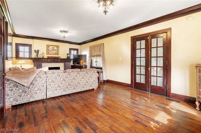 1015 Portage Street NW, North Canton, OH 44720