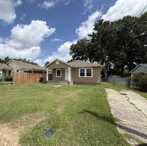 1808 16th Place, Phenix City, AL 36867