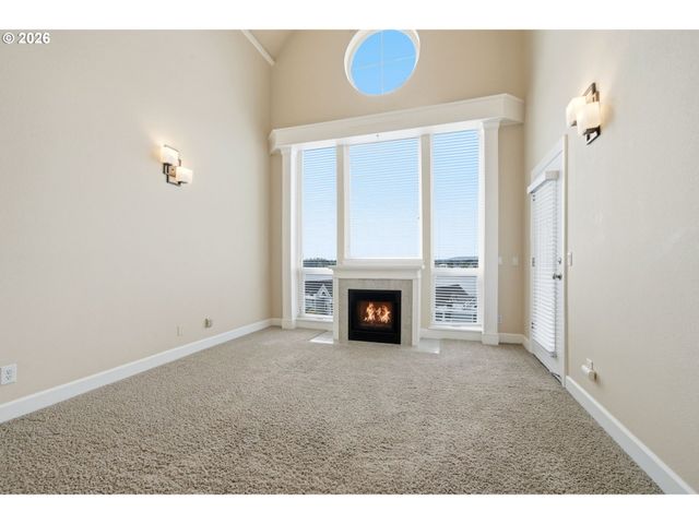 520 Se COLUMBIA RIVER Dr 433, Vancouver, WA 98661