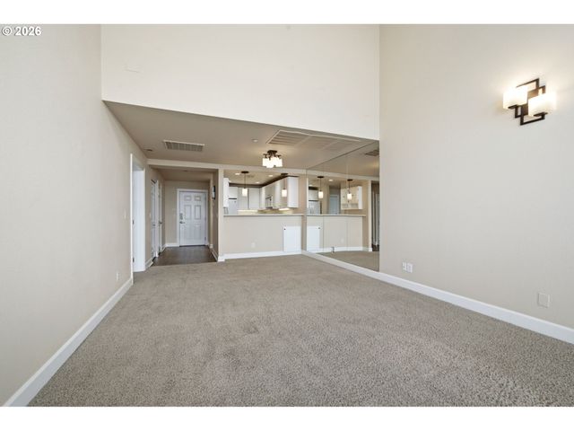 520 Se COLUMBIA RIVER Dr 433, Vancouver, WA 98661