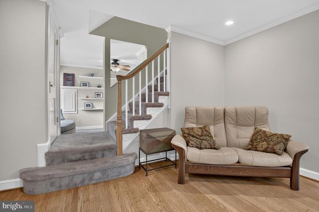 9701 LAWNDALE DR, Silver Spring, MD 20901