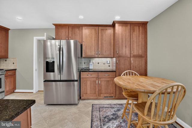 9701 LAWNDALE DR, Silver Spring, MD 20901