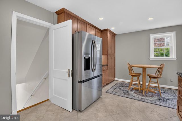 9701 LAWNDALE DR, Silver Spring, MD 20901