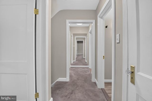 9701 LAWNDALE DR, Silver Spring, MD 20901