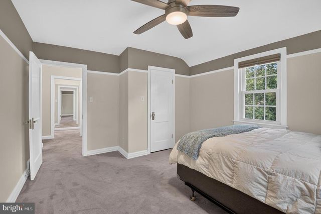 9701 LAWNDALE DR, Silver Spring, MD 20901