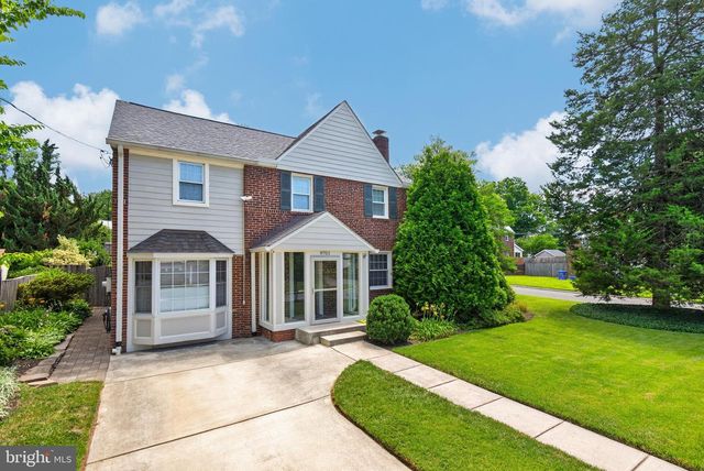9701 LAWNDALE DR, Silver Spring, MD 20901