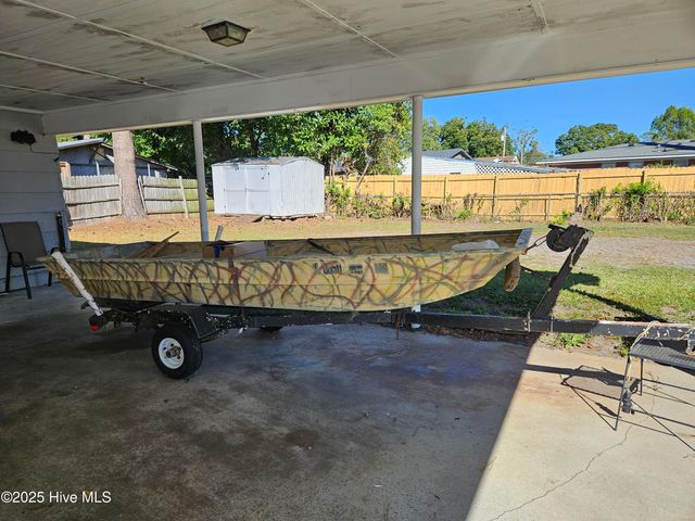 502 Raleigh Road, Clinton, NC 28328