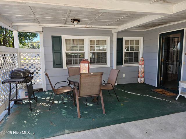 502 Raleigh Road, Clinton, NC 28328