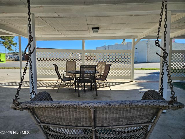 502 Raleigh Road, Clinton, NC 28328