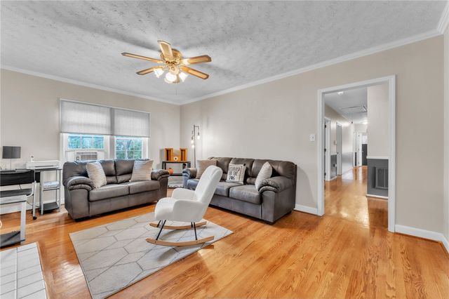 300 woodfern Circle, Anderson, SC 29625