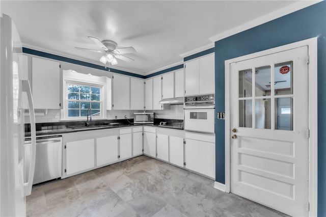 300 woodfern Circle, Anderson, SC 29625