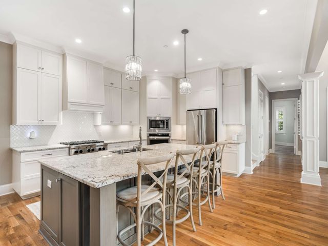 1110B Biltmore Dr, Nashville, TN 37204