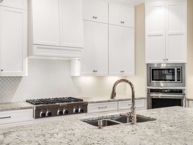 1110B Biltmore Dr, Nashville, TN 37204