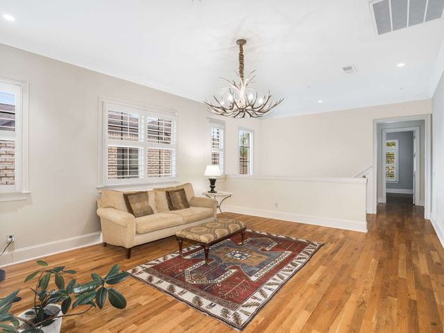 1110B Biltmore Dr, Nashville, TN 37204
