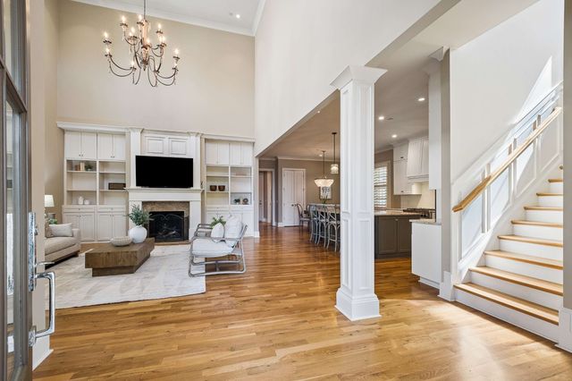 1110B Biltmore Dr, Nashville, TN 37204