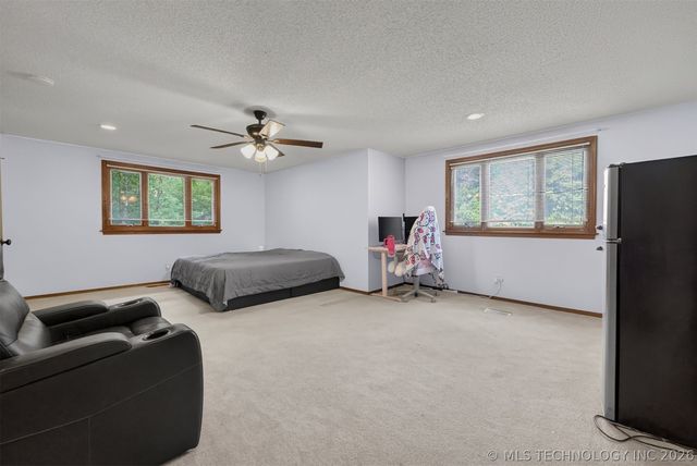 2917 Greenwood Court, Bartlesville, OK 74006