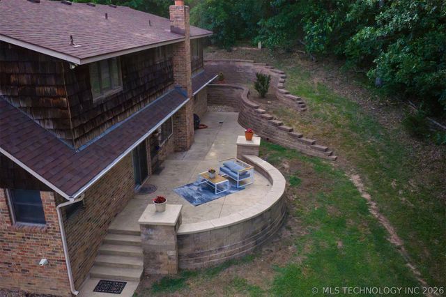 2917 Greenwood Court, Bartlesville, OK 74006