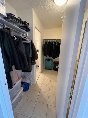 44 Washington St 606, Brookline, MA 02445